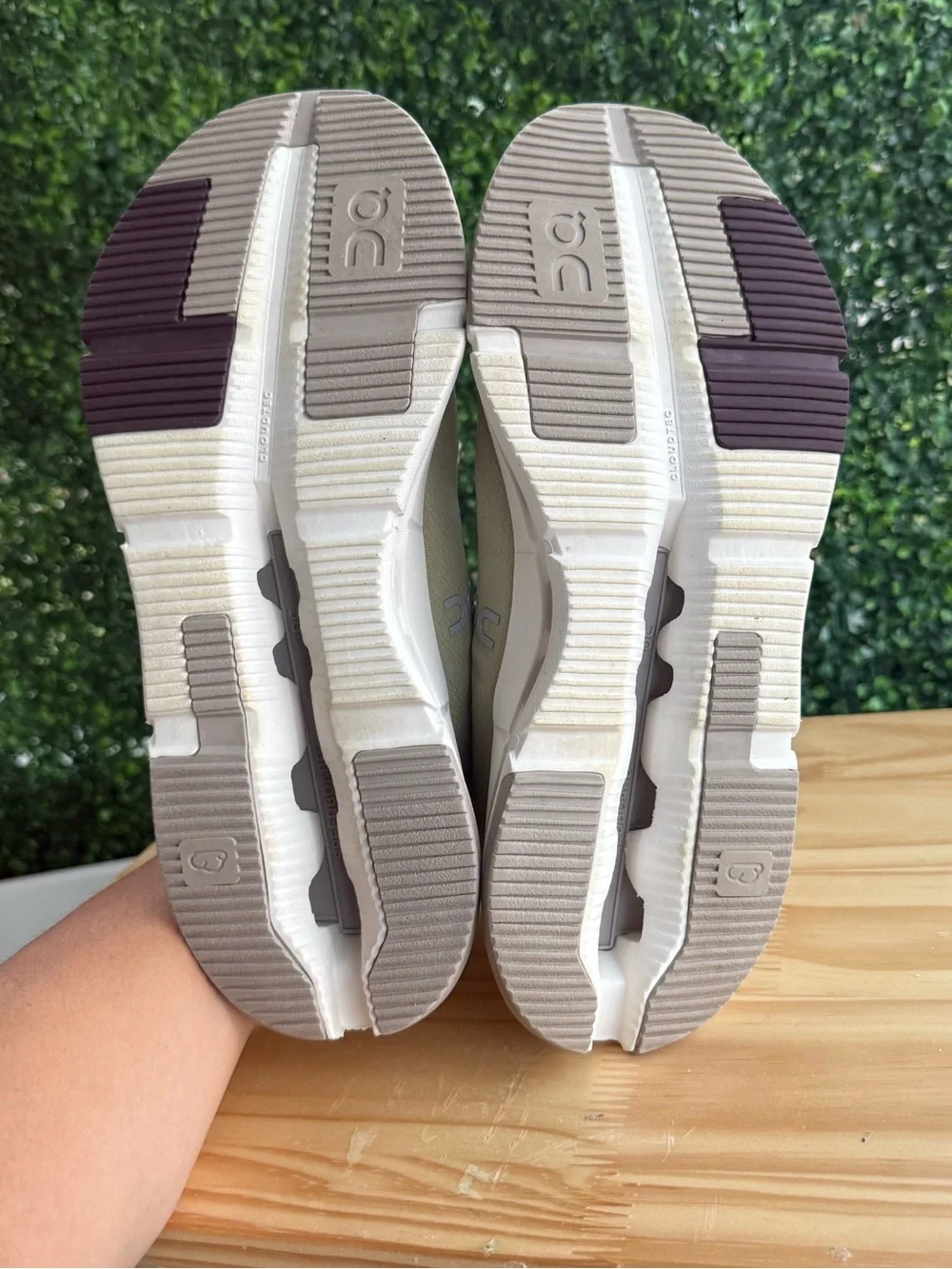 On Cloudnova 2 Men’s 10.5 Caper Desert Sneakers